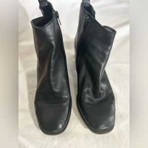 LUCKY BRAND Black Leather Chelsea Ankle Boots- 8.5